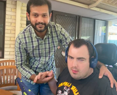 Niari and his support worker Umair